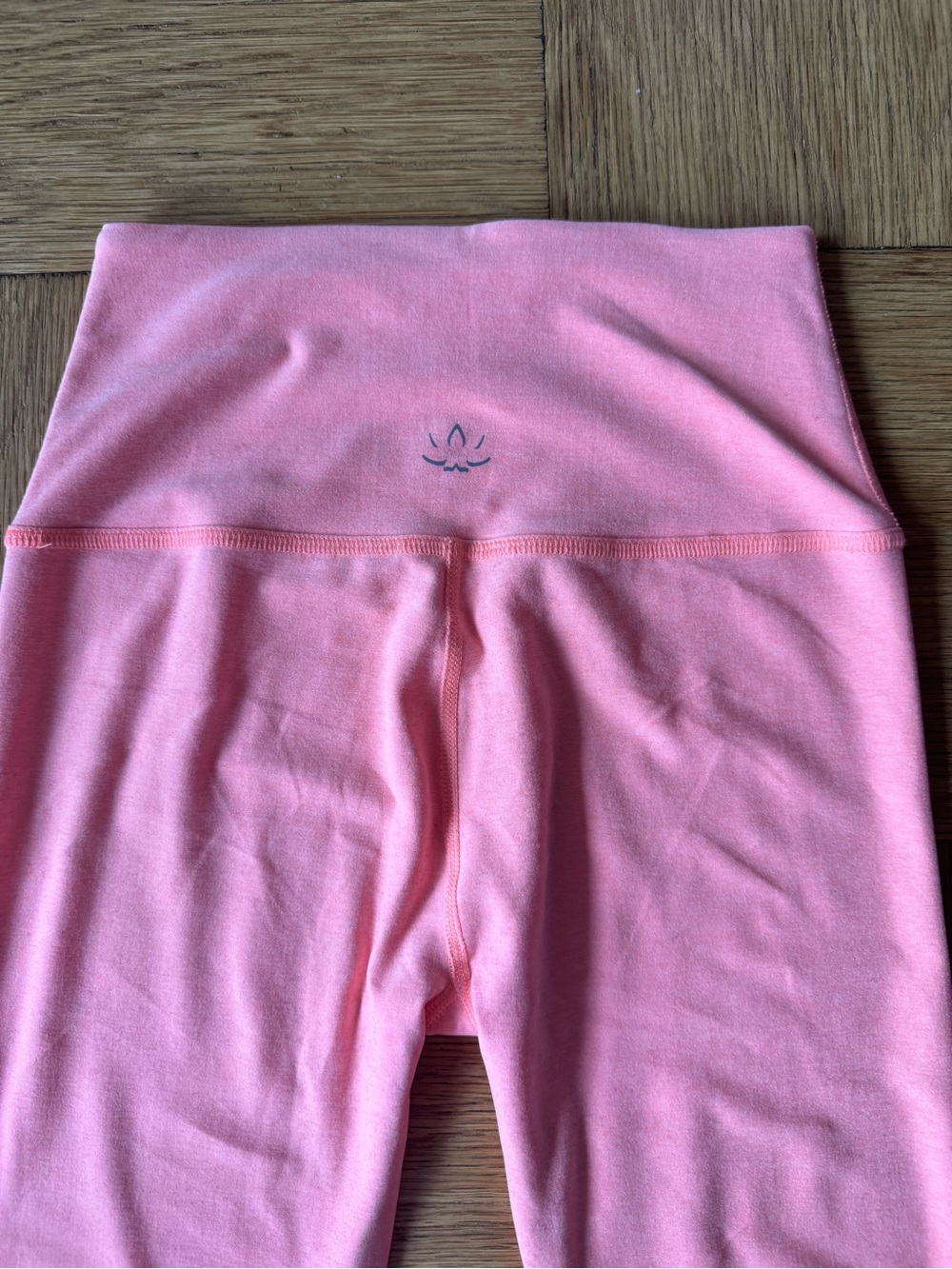 Beyond Yoga Small Peach Leggings Workout Athletic Butter Soft Running - Picture 3 of 7